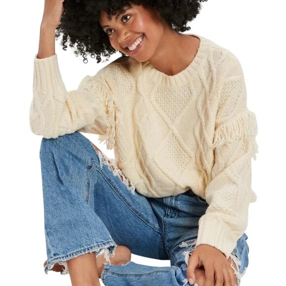 American Eagle Size Small Cream Fringe Cable Knit Cream Sweater EUC - Picture 1 of 8